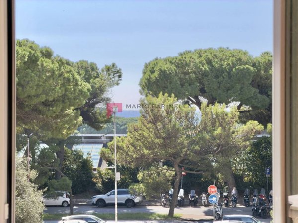 appartamento in vendita a Genova in zona Albaro