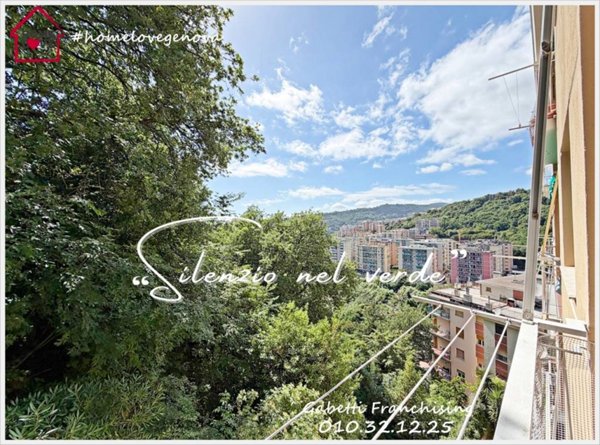 appartamento in vendita a Genova in zona Quezzi