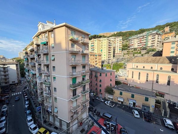 appartamento in vendita a Genova in zona Quezzi