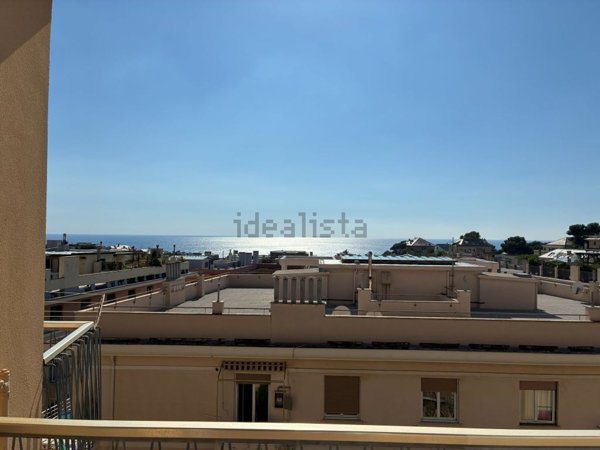 appartamento in vendita a Genova in zona Albaro