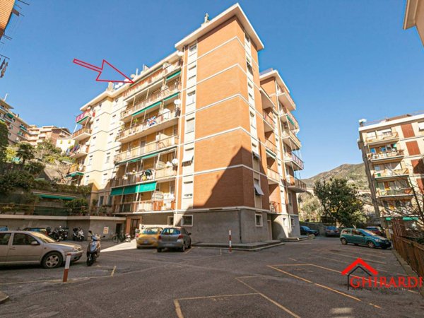 appartamento in vendita a Genova in zona Sestri Ponente