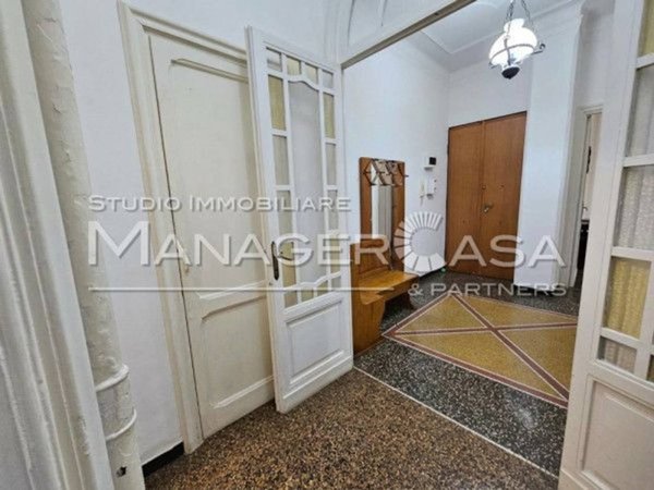 appartamento in vendita a Genova in zona Sampierdarena