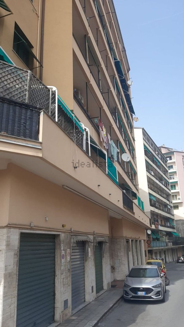 appartamento in vendita a Genova in zona Marassi
