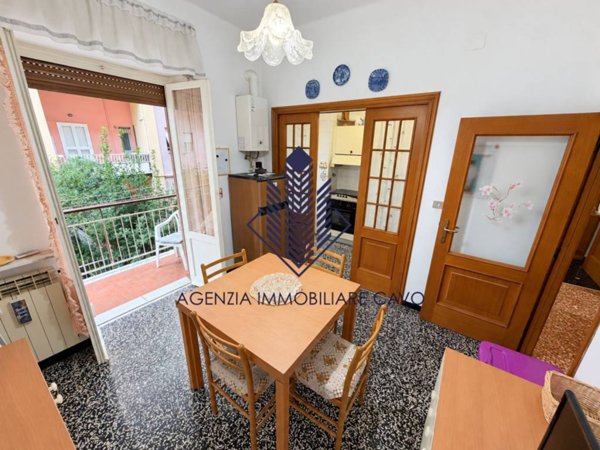 appartamento in vendita a Genova in zona Sestri Ponente