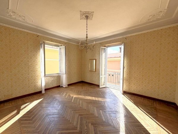 appartamento in vendita a Genova in zona Castelletto