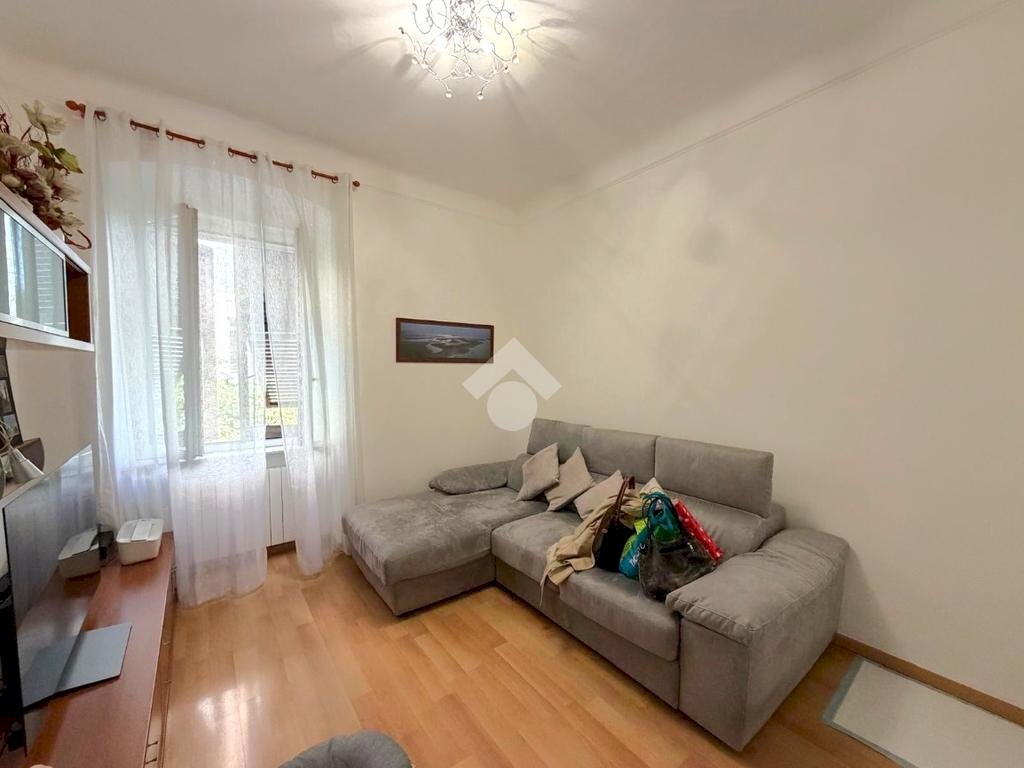 appartamento in vendita a Genova in zona Lagaccio / Granarolo