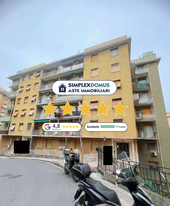 appartamento in vendita a Genova in zona Sestri Ponente