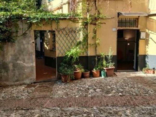 appartamento in vendita a Genova in zona Lagaccio / Granarolo