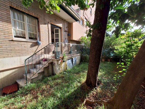 appartamento in vendita a Genova in zona Albaro