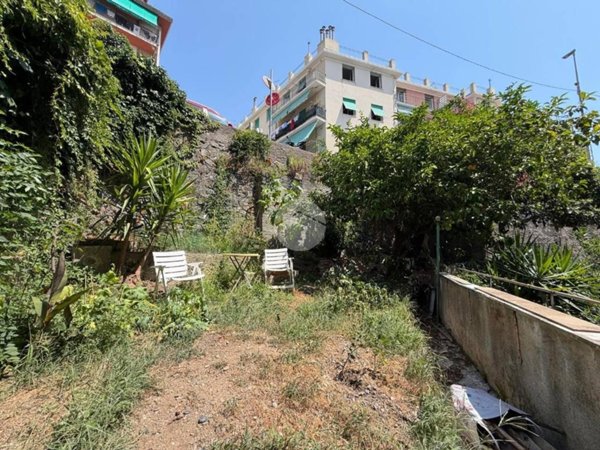 appartamento in vendita a Genova in zona Pegli