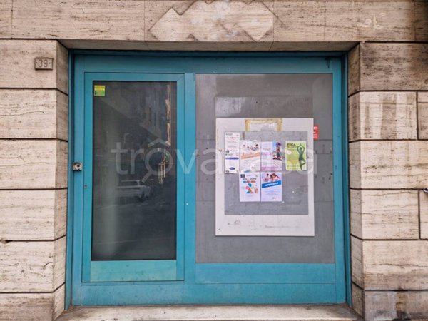 locale commerciale in vendita a Genova in zona San Fruttuoso