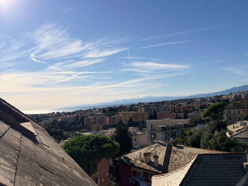 appartamento in vendita a Genova