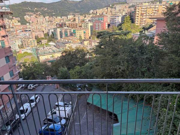 appartamento in vendita a Genova in zona San Fruttuoso