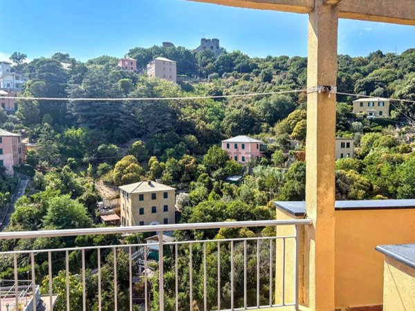 appartamento in vendita a Genova in zona Apparizione