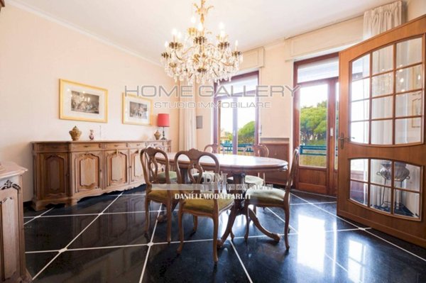 appartamento in vendita a Genova in zona Albaro