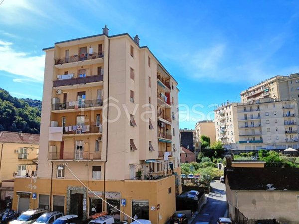 appartamento in vendita a Genova in zona Molassana