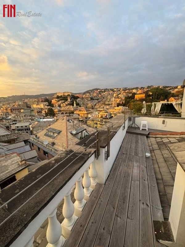 appartamento in vendita a Genova in zona Portoria / Piccapietra