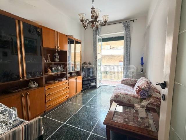 appartamento in vendita a Genova in zona Quezzi