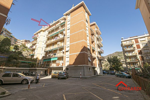 appartamento in vendita a Genova in zona Sestri Ponente