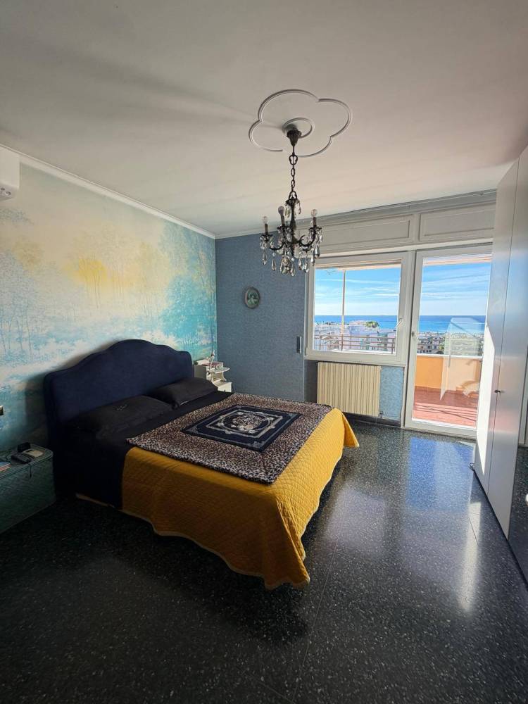 appartamento in vendita a Genova in zona Albaro