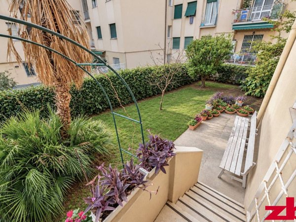 appartamento in vendita a Genova in zona Nervi