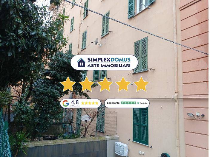 appartamento in vendita a Genova in zona Staglieno