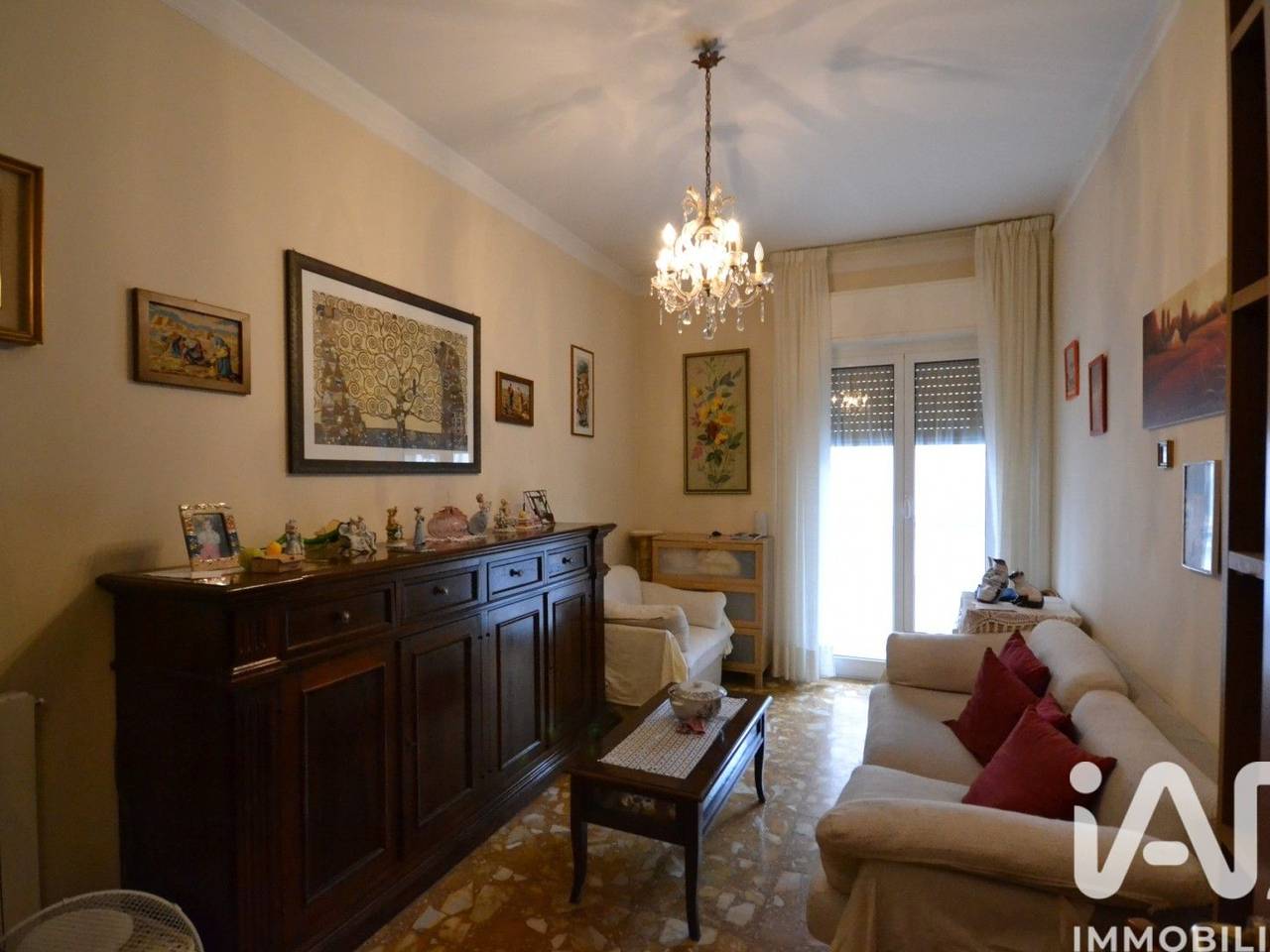 appartamento in vendita a Genova in zona Sestri Ponente