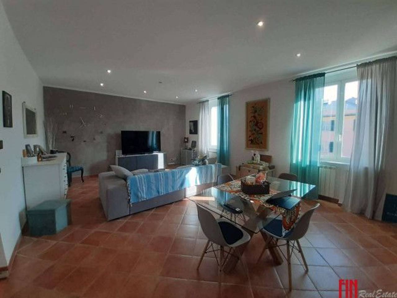 appartamento in vendita a Genova in zona Sestri Ponente
