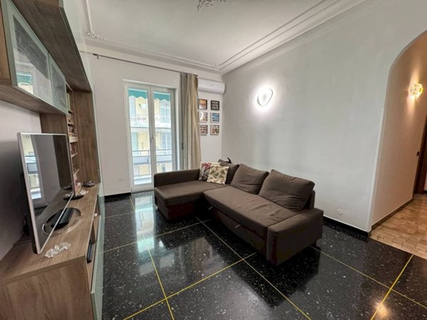 appartamento in vendita a Genova in zona Sampierdarena