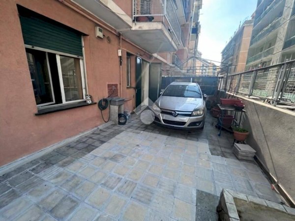 appartamento in vendita a Genova in zona Marassi