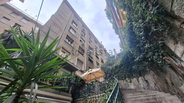 ufficio in vendita a Genova in zona Centro Storico