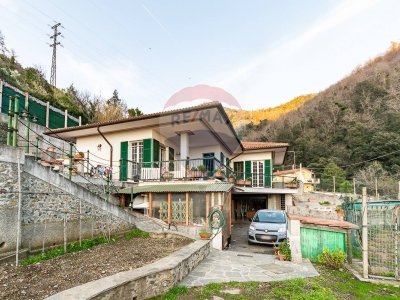 casa indipendente in vendita a Gorreto