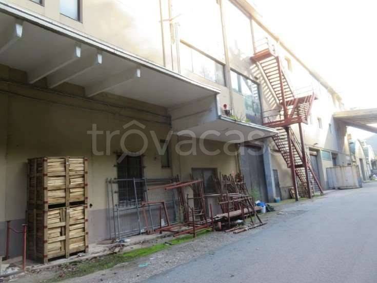 appartamento in vendita ad Isola del Cantone