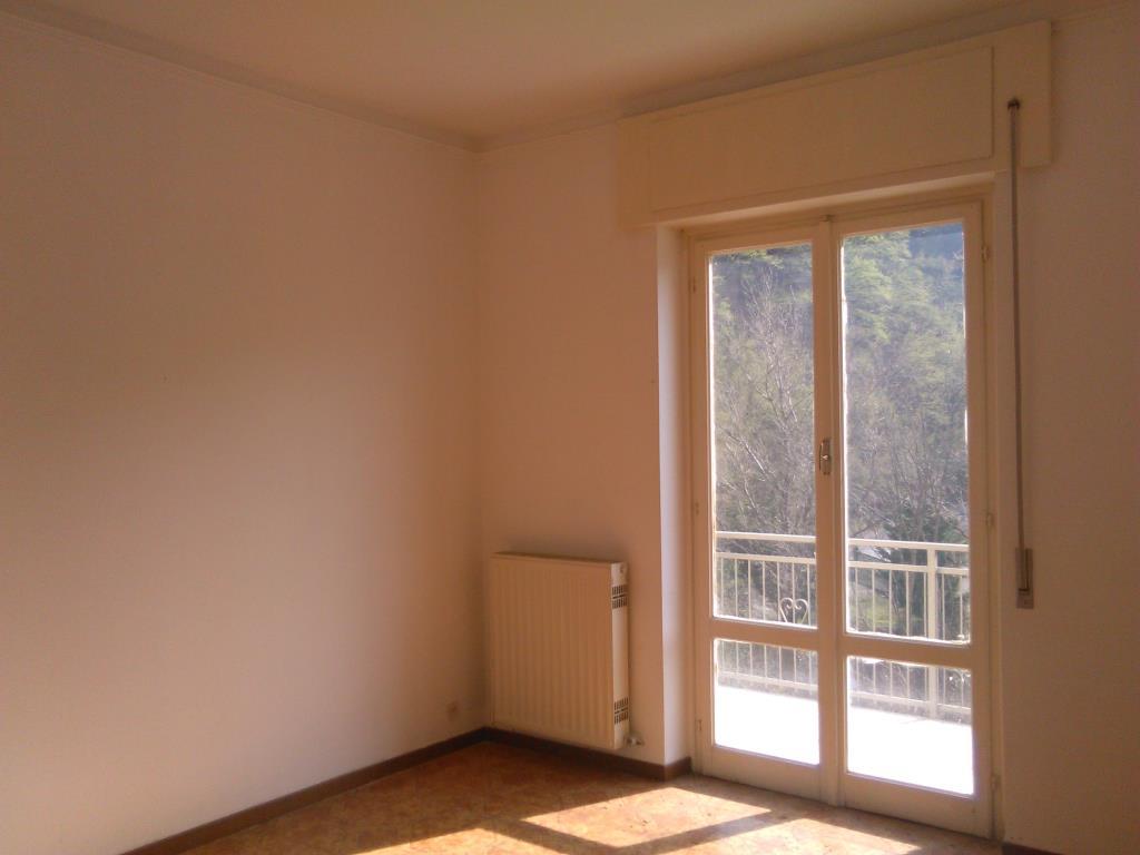 appartamento in vendita ad Isola del Cantone