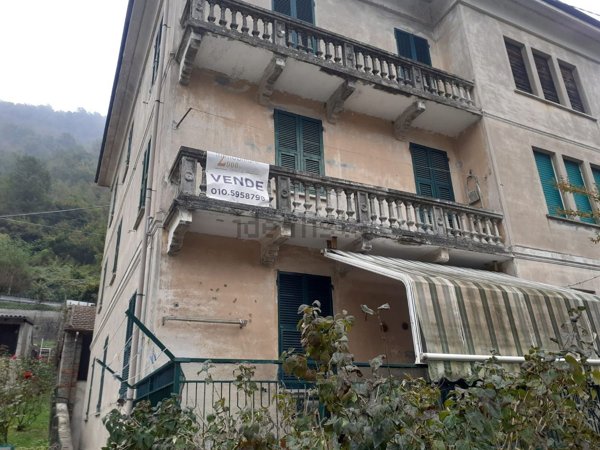 appartamento in vendita ad Isola del Cantone