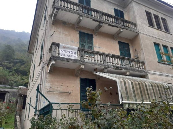 appartamento in vendita ad Isola del Cantone