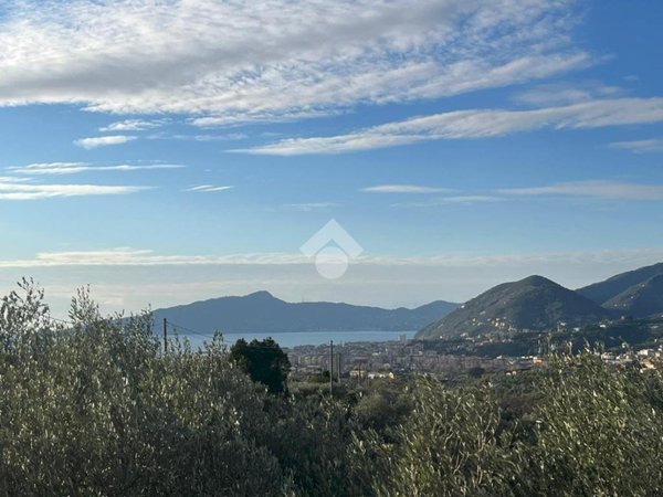 casa indipendente in vendita a Lavagna