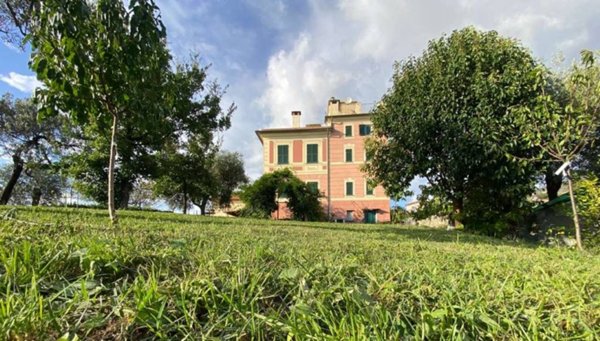 casa indipendente in vendita a Lavagna