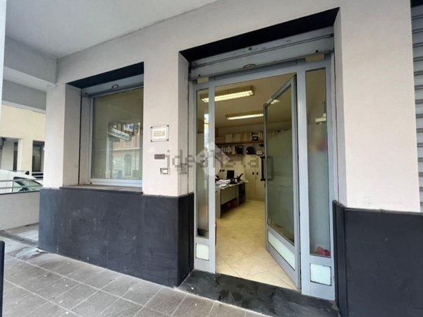 negozio in vendita a Lavagna