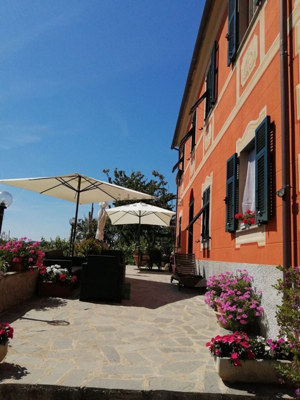 casa indipendente in vendita a Lavagna