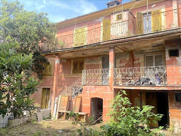 intera palazzina in vendita a Lavagna