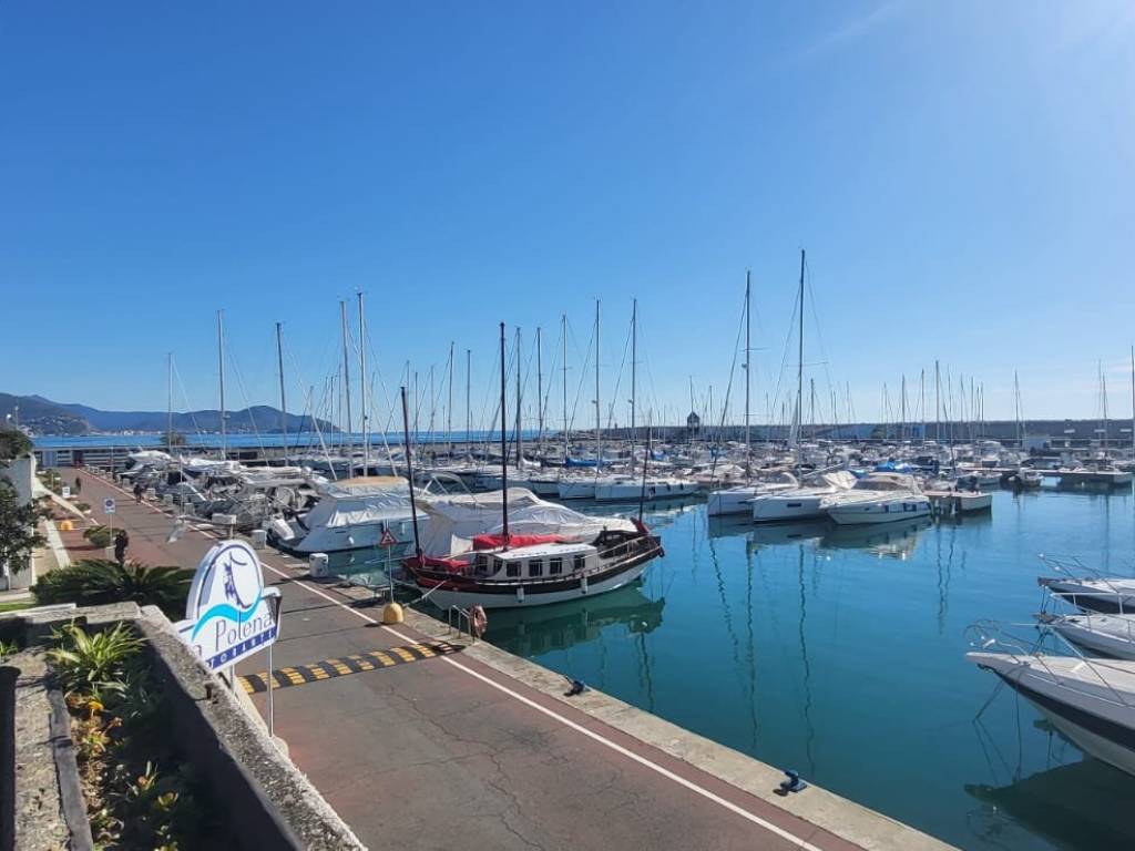 appartamento in vendita a Lavagna