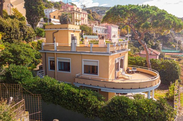 casa indipendente in vendita a Lavagna