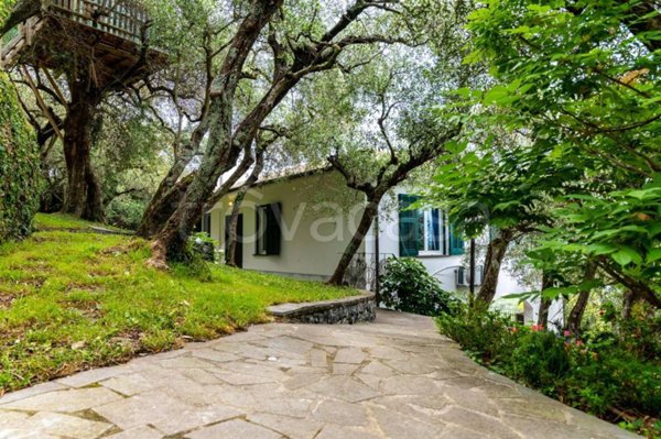 casa indipendente in vendita a Lavagna