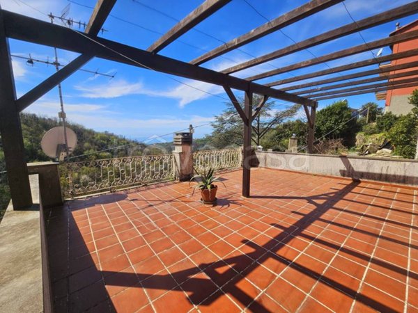 casa indipendente in vendita a Lavagna