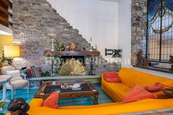 casa indipendente in vendita a Lavagna