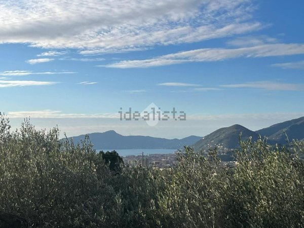 appartamento in vendita a Lavagna