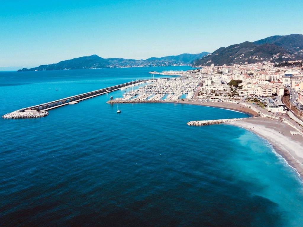 appartamento in vendita a Lavagna