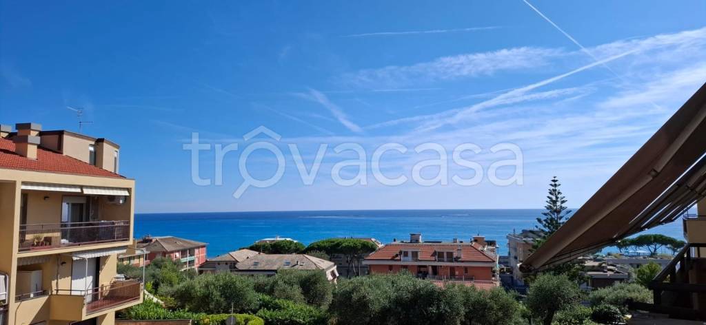 appartamento in vendita a Lavagna