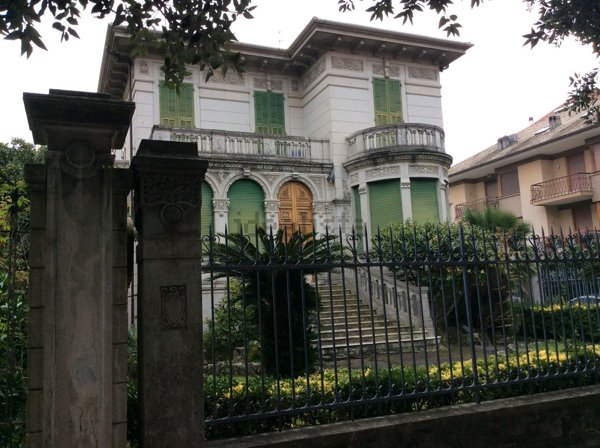 casa indipendente in vendita a Lavagna